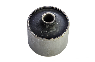 Сайлентблок заднего рычага задний CTR