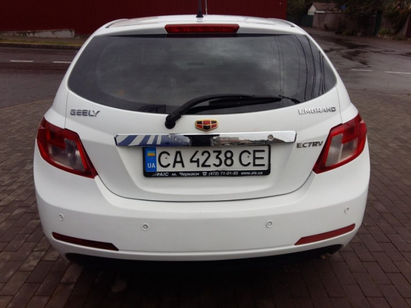 Geely Emgrand 7 2012 - 12