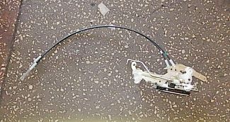 Замок двери передней правой 