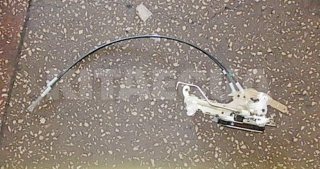 Замок двери передней правой на BYD F3 (BYDF3-6105140)