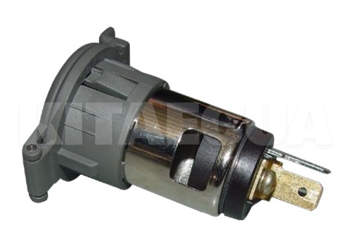 Розетка ОРИГИНАЛ на TIGGO 2.0-2.4 (T11-3730010)