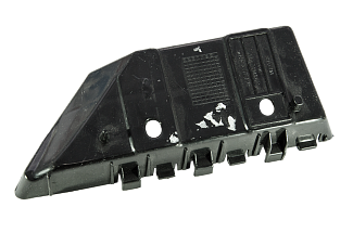 Кронштейн переднего бампера правый 