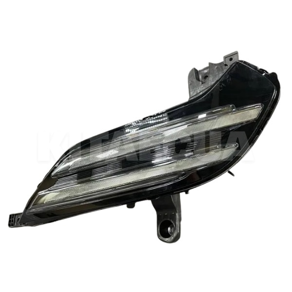 Дневной ходовой огонь правый Zeekr на ZEEKR 001 (8894419614)