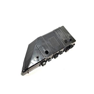 Кронштейн переднего бампера правый KLM Autoparts