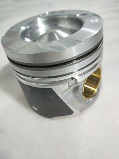 Поршень двигателя 2.0L ОРИГИНАЛ