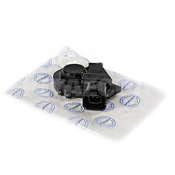 Електропривод замка дверей передньої правої PREMIUM на Geely FC (1068020405)