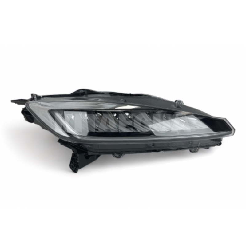Фара передняя правая HONDA на HONDA M-NV (33100-3K4-H010) - 2
