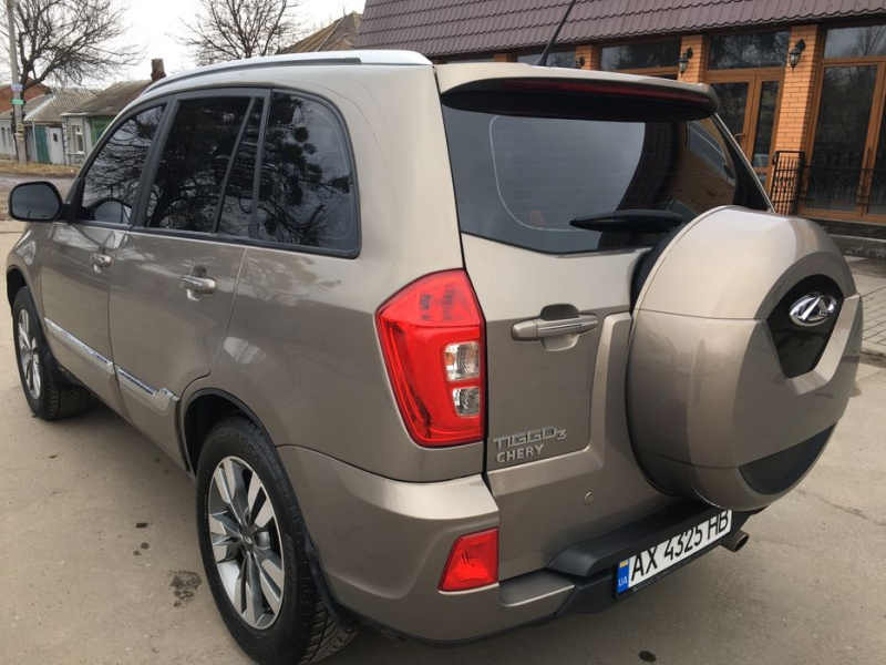 Chery Tiggo 3 2017 - 16