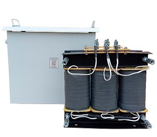 Трансформатор 380 в 220 7.5 кВт для зарядки электромобиля (з кожухом) 