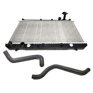 Радиатор охлаждения с патрубками KLM Autoparts