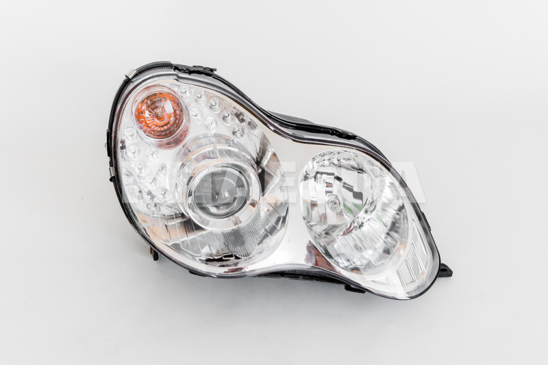 Фара передняя правая (электрокорректор) на Geely CK2 (1017001027) - 2