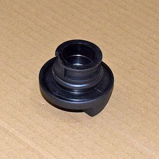 Крышка маслозаливной горловины 1.3L 