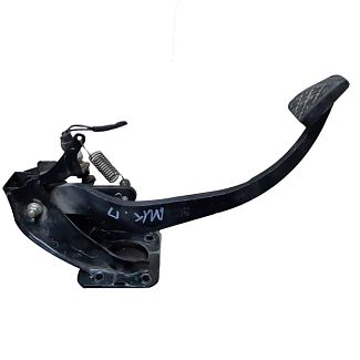 Педаль тормоза в сборе HQ