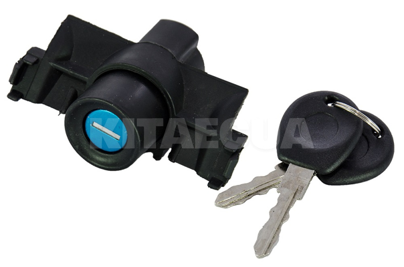 Замок 5 двери с ключем на Chery AMULET (A11-8CB5606110)