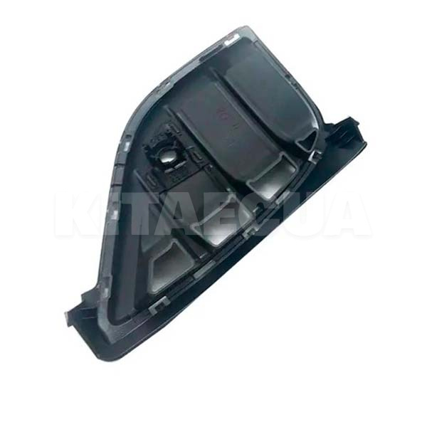 Ґрати протитуманної фари права на VOLKSWAGEN ID.4 CROZZ (11G 807 764)