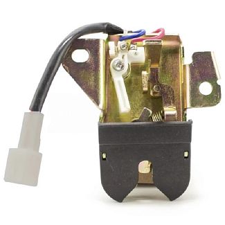 Замок багажника 