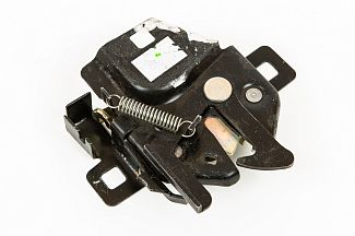 Замок капота 