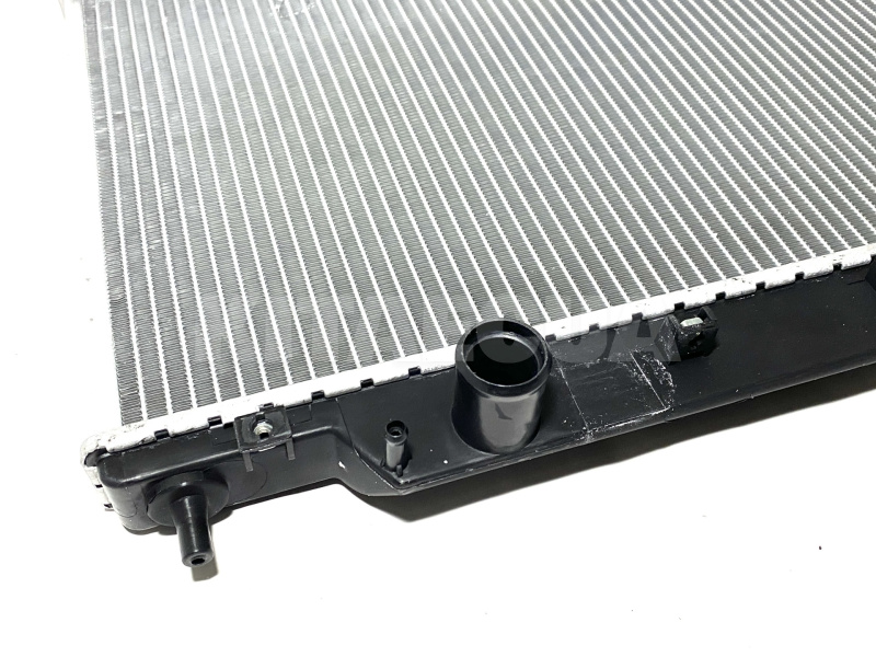 Радиатор охлаждения двигателя 1.8L, 2.0L KLM Autoparts на Chery EASTAR (B11-1301110NA) - 2