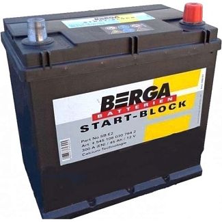 Аккумулятор автомобильный 45Ач 300А "+" справа BERGA