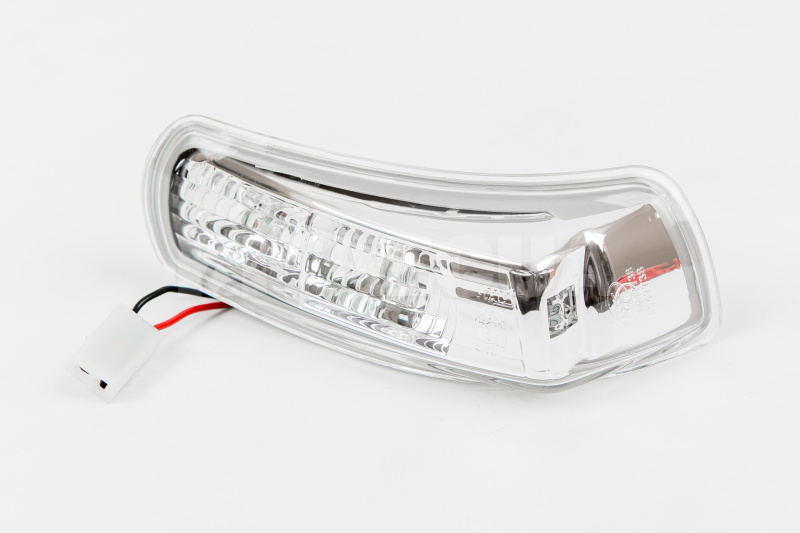 Повторювач повороту у дзеркало праве на Geely EMGRAND EC7 (1068020436)