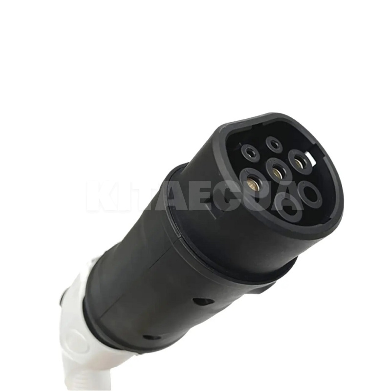 Перехідник 7.4 квт 32А 1-фаза TYPE 1 (станція) - Type 2 (європейське авто) UACHARGER (A-C-AD-1-2)