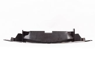 Защитный брызговик двигателя 