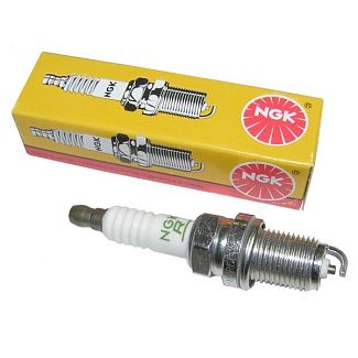 Свеча зажигания NGK