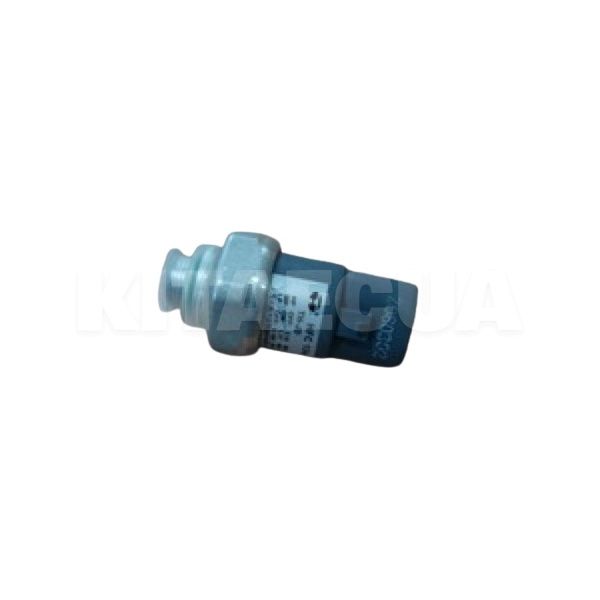 Датчик давления кондиционера на LIFAN X60 (S8108320)
