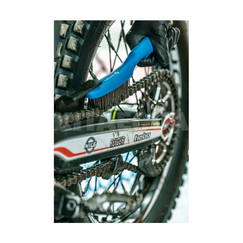 Щетка проволочная четырехрядная проволока стальная HOGERT (HT3B621) - 2