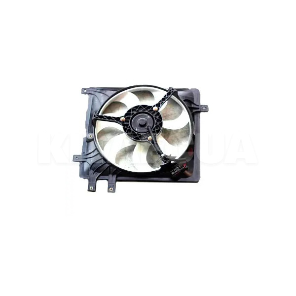 Вентилятор радиатора правый на Geely GX2 (LC Cross) (1016012467)
