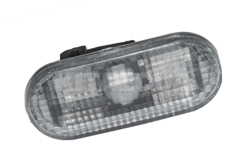 Повторитель поворота (белый) PRIME на Chery AMULET (A11-3731010AB)