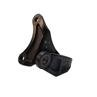 Кронштейн подушки двигуна передній AT 