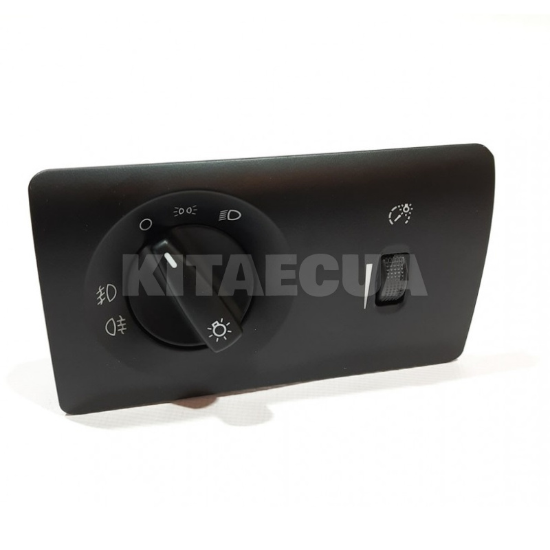 Переключатель света фар 7 SEVEN PARTS на Chery AMULET (A15-3772050BA)