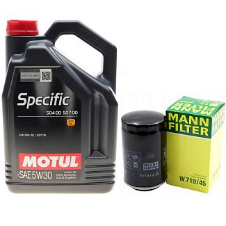Олія синтетична 5л 5W-30 SPECIFIC + фільтр Mann-Filter на Audi A4 2.0 TFSI MOTUL