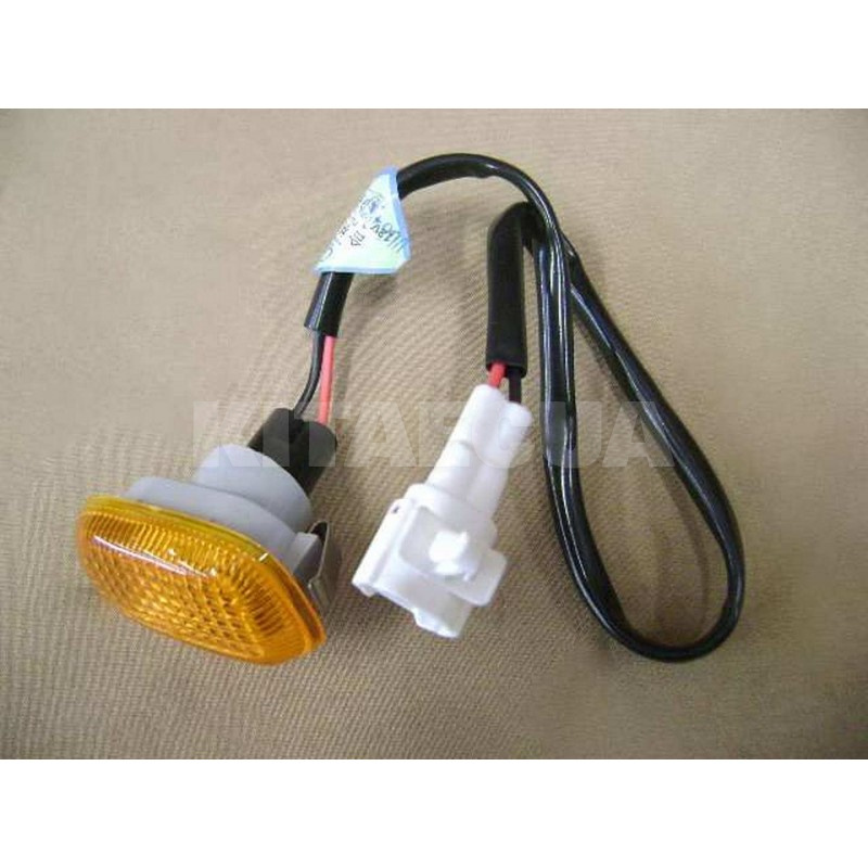 Повторювач повороту у крило ліве на Great Wall HOVER (4111210-K00)