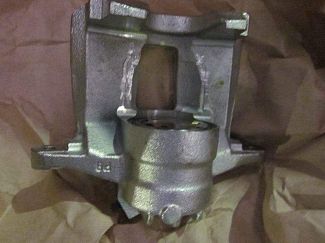 Суппорт тормозной передний правый Geely EC7 