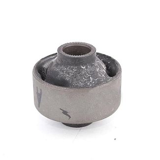 Сайлентблок переднього важеля задній HQ