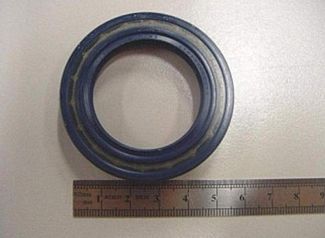 Сальник выходного вала АКПП ОРИГИНАЛ