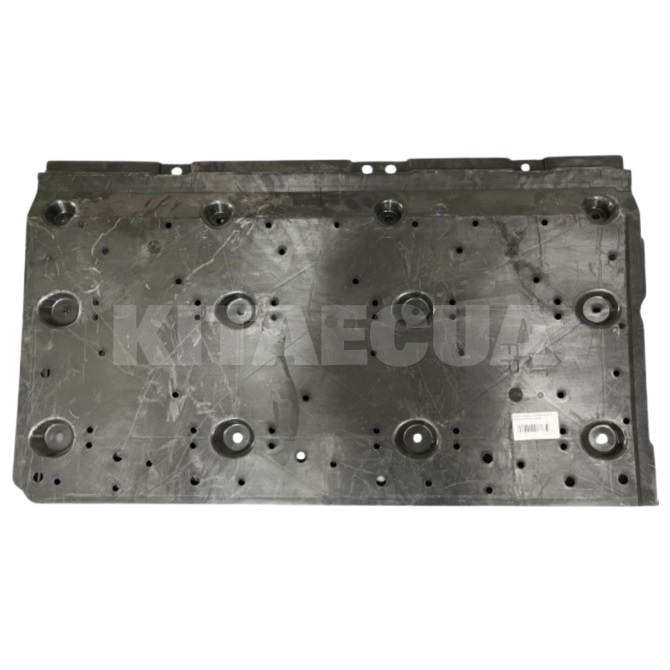 Защита днища центральная левая (пластик) NISSAN на NISSAN Ariya (74815-5MP0E) - 2