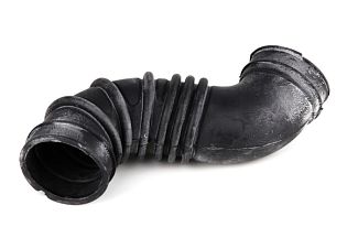 Патрубок повітряного фільтра впускний MT 