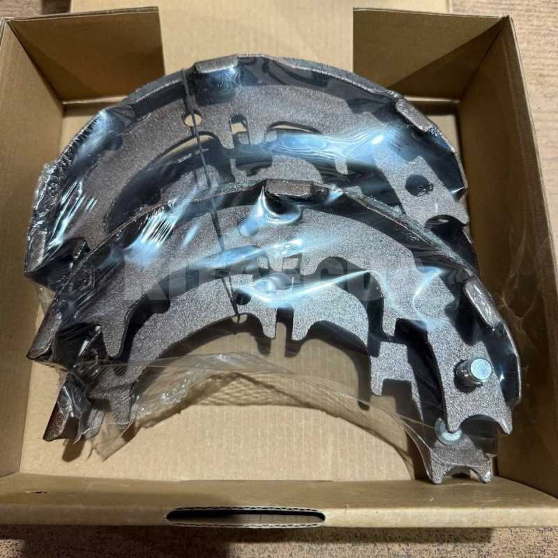 Колодки ручного тормоза (4шт) 7 SEVEN PARTS (T11-3502170) - 2