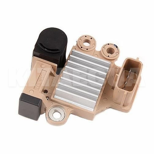 Реле регулятор генератора 2.4L на BYD S6 (10185870-00-R)