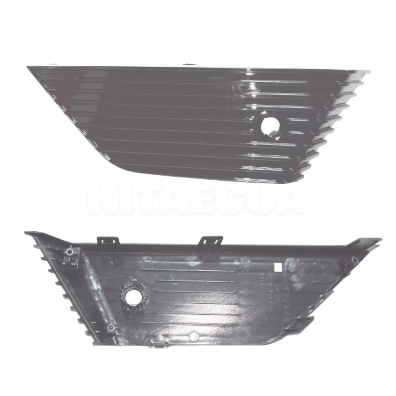 Решетка радиатора левая заднего бампера ОРИГИНАЛ (SC2E-2804117)