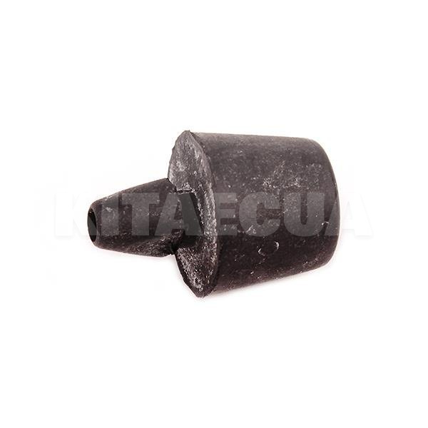 Отбойник крышки багажника на Chery EASTAR (B11-5604311)