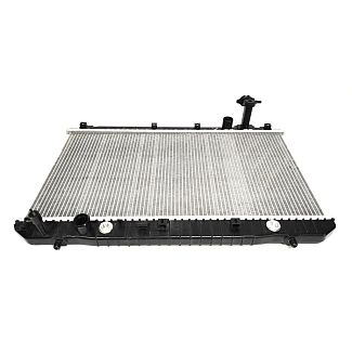 Радиатор охлаждения двигателя AT 2.4L KLM Autoparts