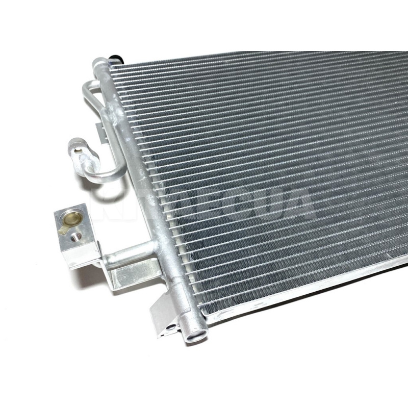 Радиатор кондиционера KLM Autoparts на Chery EASTAR (B11-8105010) - 3