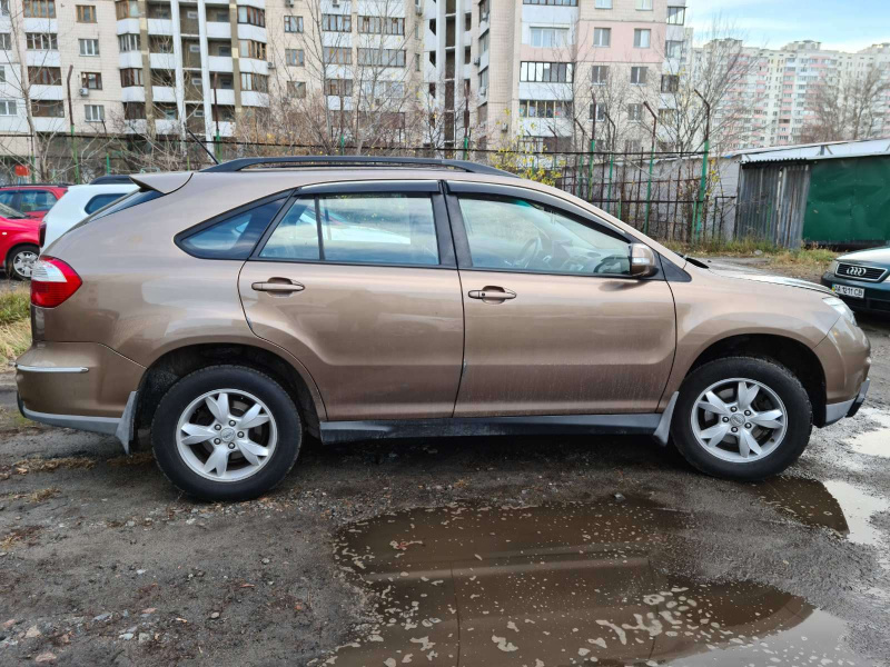 BYD S6 2013 - 2