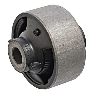 Сайлентблок переднього важеля задній SWAG