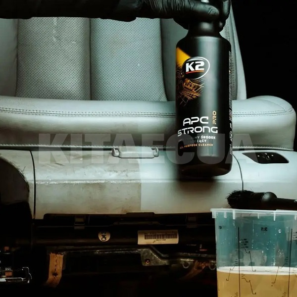 Очищувач оббивки салону 1л APC Strong PRO концентрат K2 (D00111) - 2