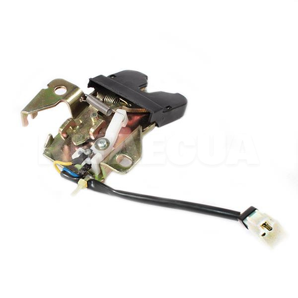 Замок багажника 7 SEVEN PARTS (1801027180)